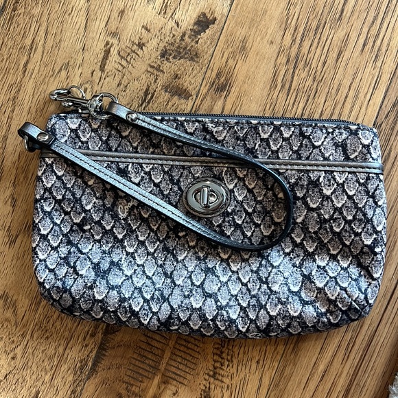 Coach Wristlet Snakeskin & Leather Clutch Handbag Bag - Picture 3 of 10